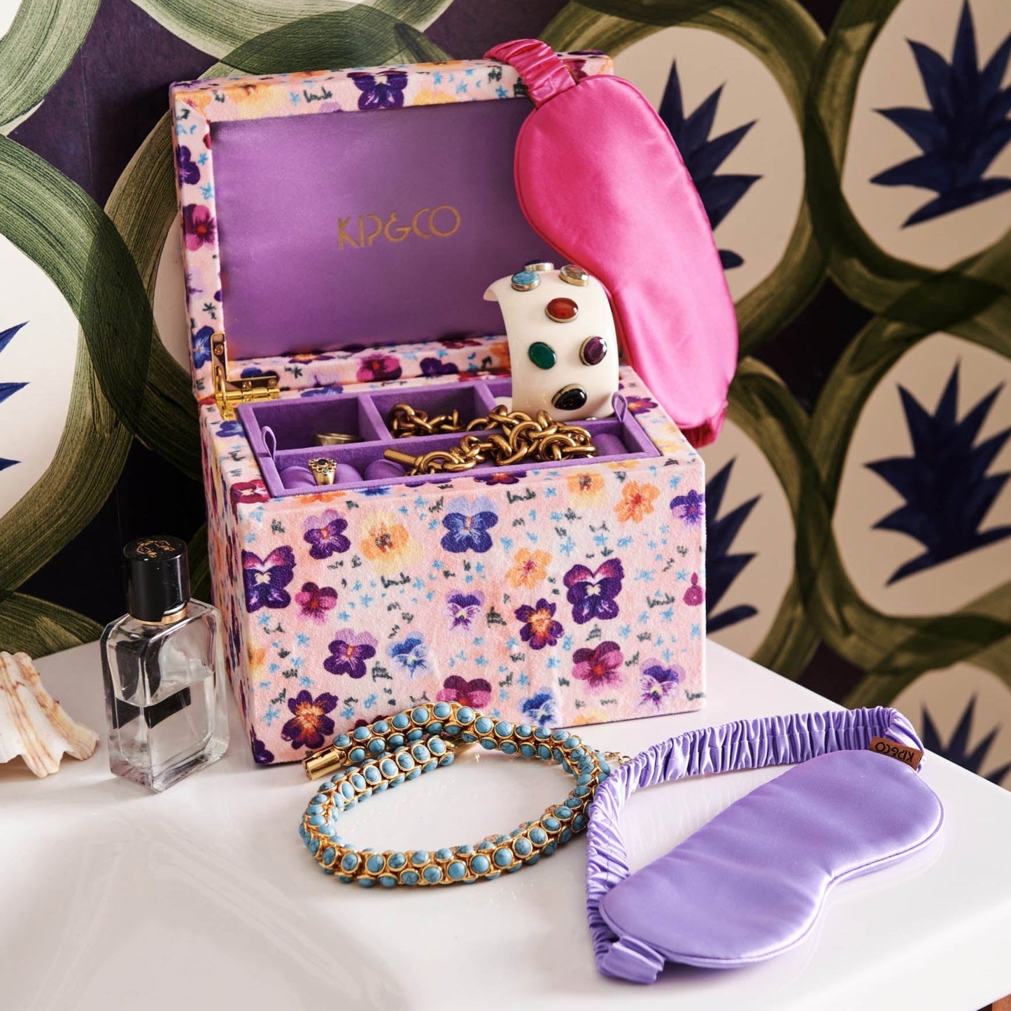 Kip&Co - Perfect pink silk eye mask