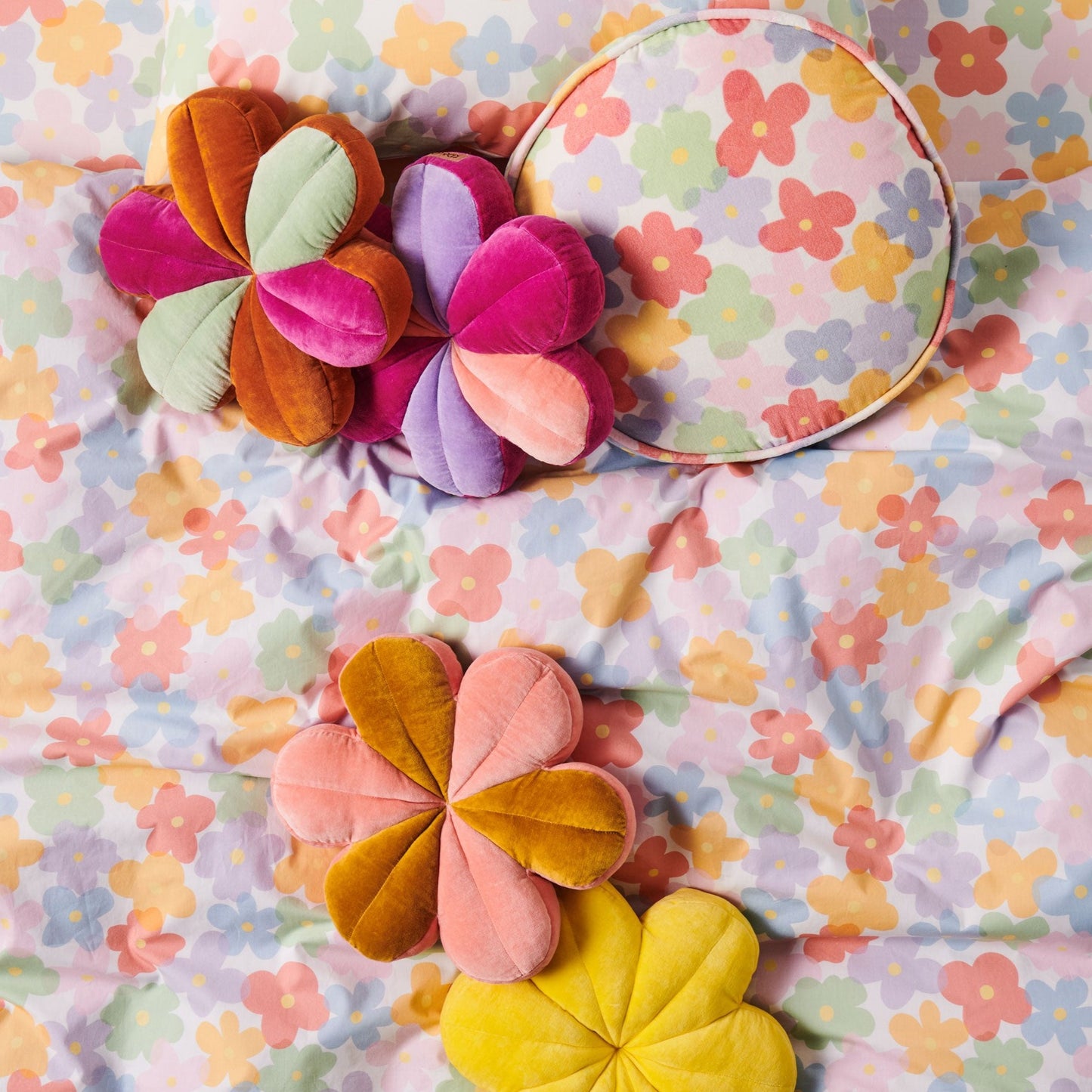 Kip&Co - Lemon Drop Velvet Petal Cushion