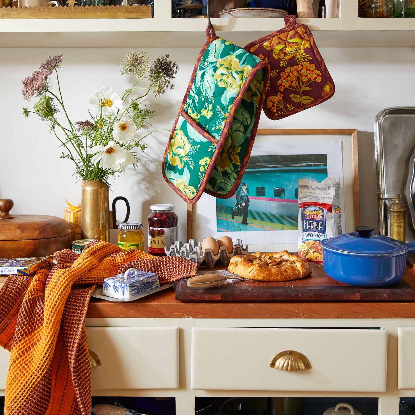 Sage x Clare - Margot double oven mitt