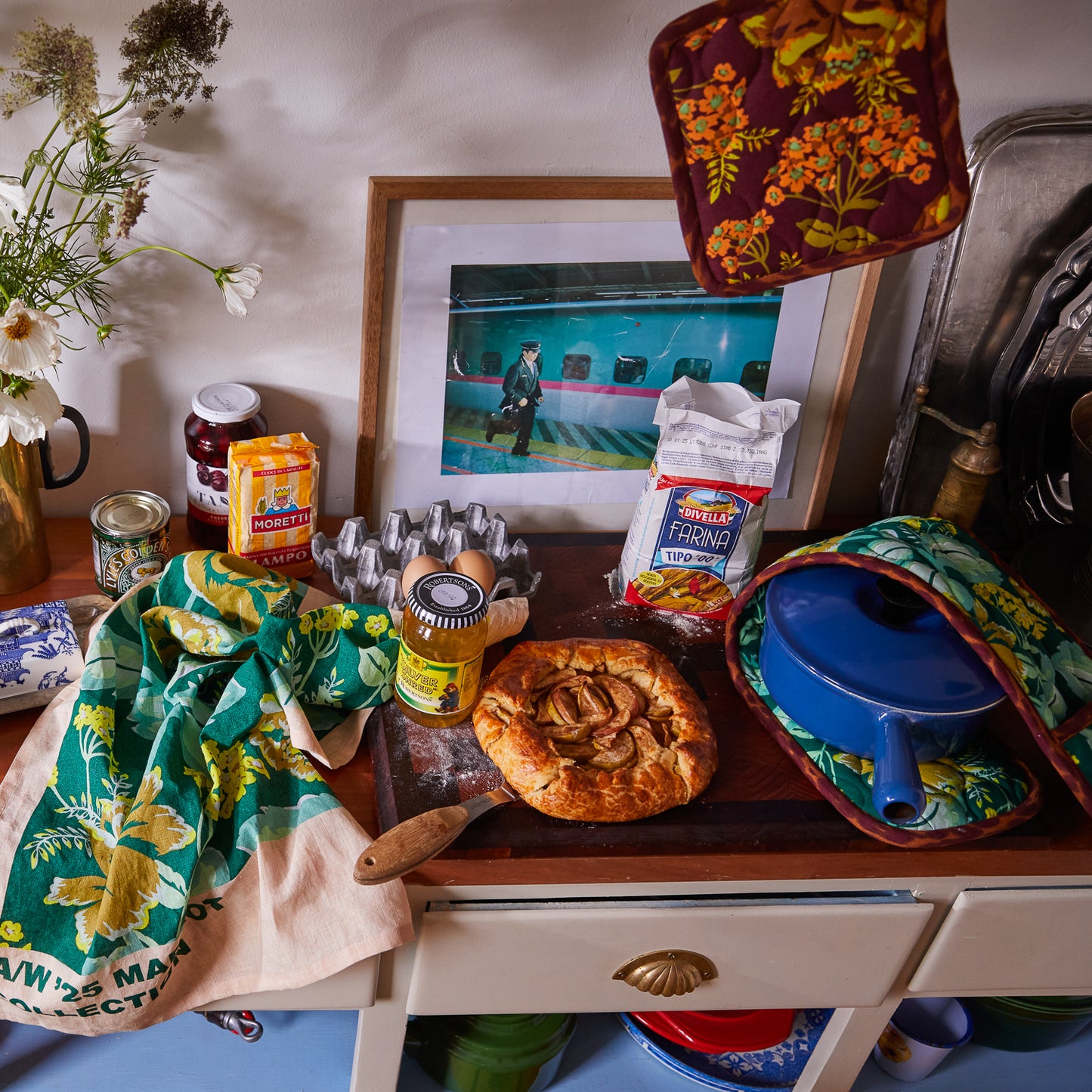 Sage x Clare - Margot double oven mitt